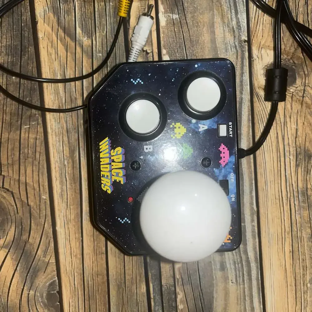Retro Classic SPACE INVADERS Plug N'‎ Play Video Arcade Game Tested Works